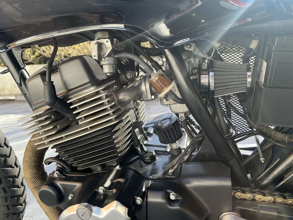 Honda cb 250 Two fifty.