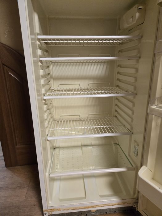 Холодильник Стинол