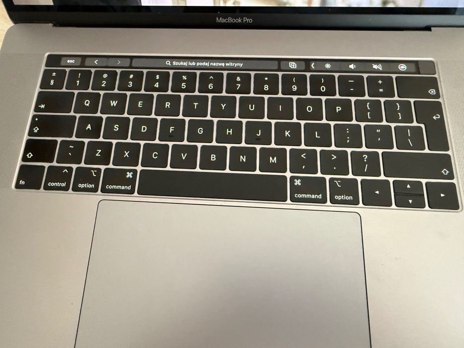 MacBook PRO 16" TouchBar 2019r.