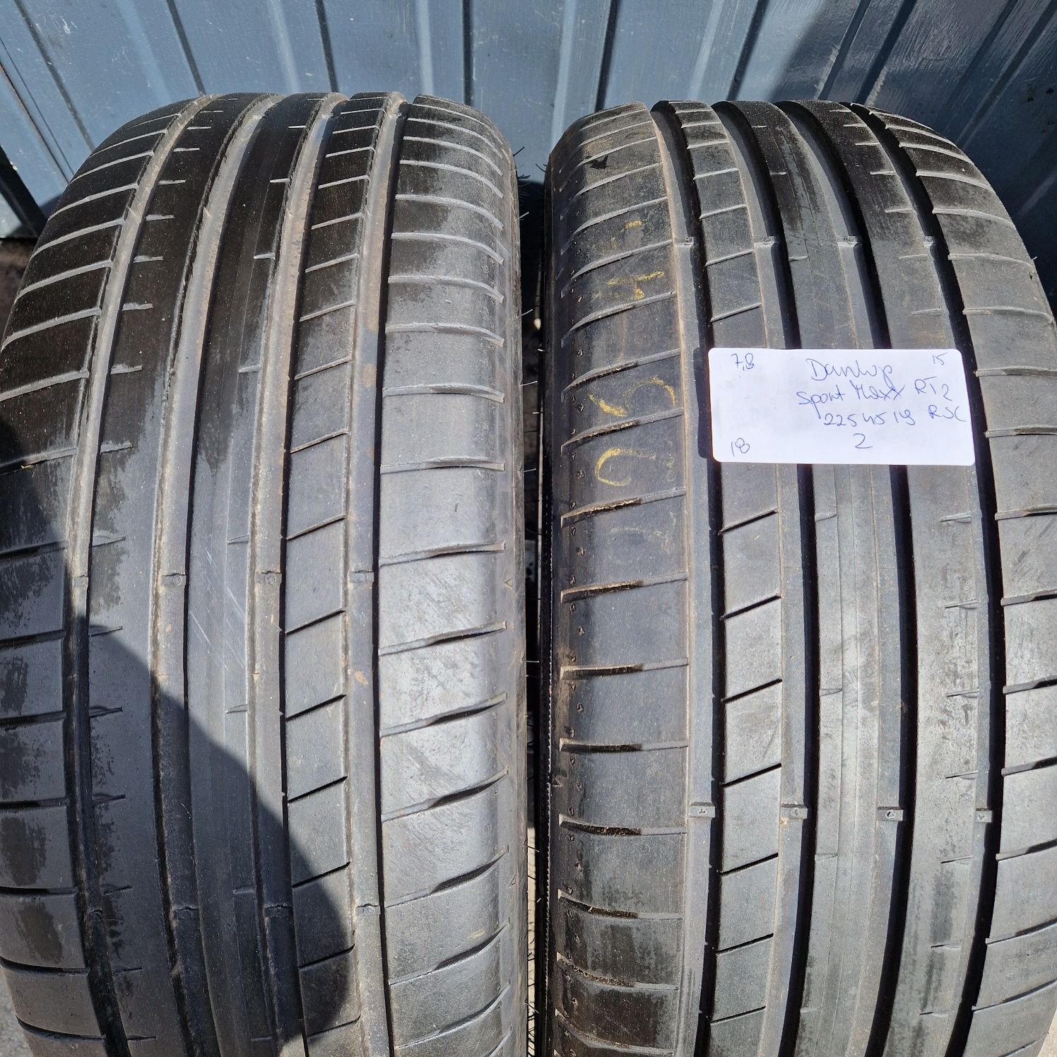 225/45/19 225/45R19 Dunlop 2018 Lato