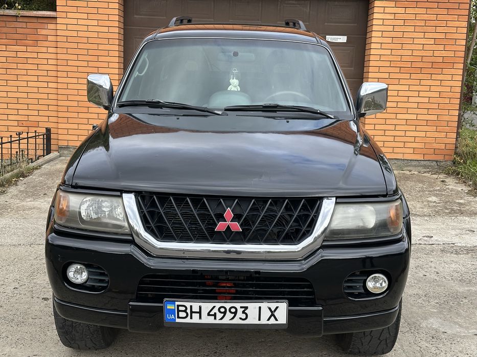 Продам Mitsubishi Pajero Sport на автомате газ/бензин!