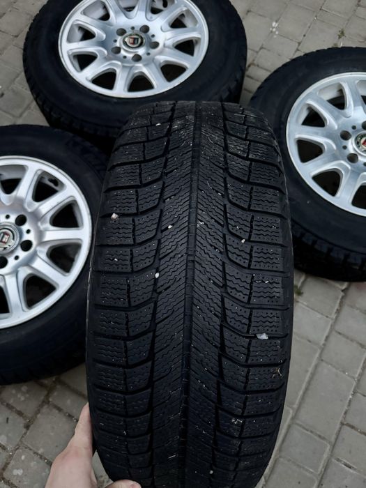 Зимние колёса 235/60 R16 + диски BMW 5×120 style 25
