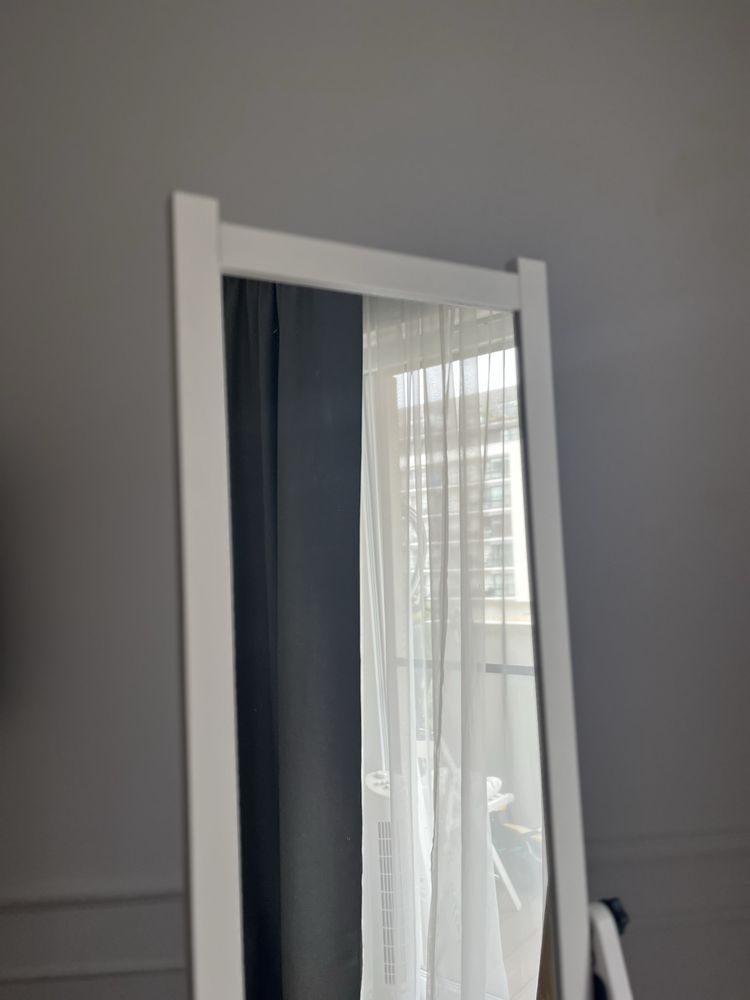 Lustro Ikea Isfjorden stojace