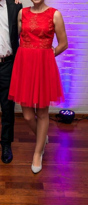 sukienka tiul, czerwona sukienka jak z butik latika, na wesele rozm.
