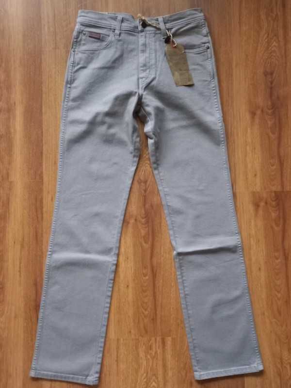 Nowe, męskie jeansy Wrangler. Arizona Stretch, rozmiar 30 / 34