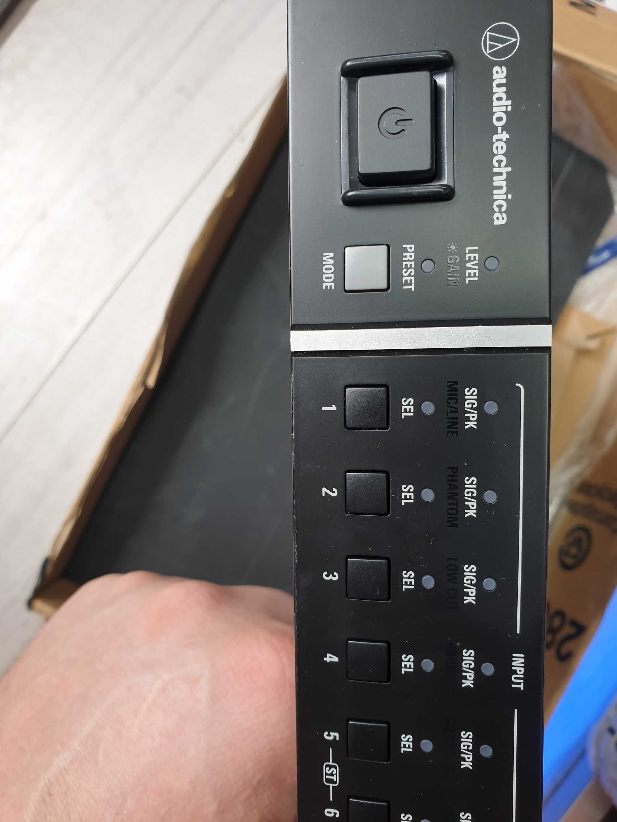 Аудио микшер Audio-tecnica ATDM-0604