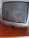 Televisão pequena