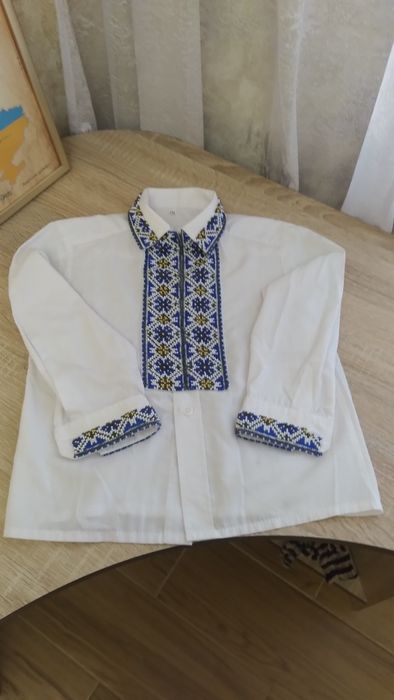 Вишиванка на хлопчика.