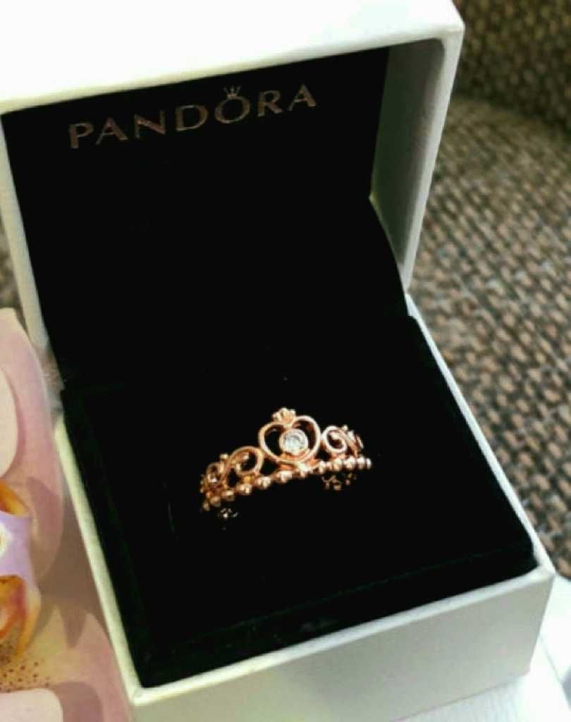 Кольцо Pandora "Princess Tiara Crown Ring"