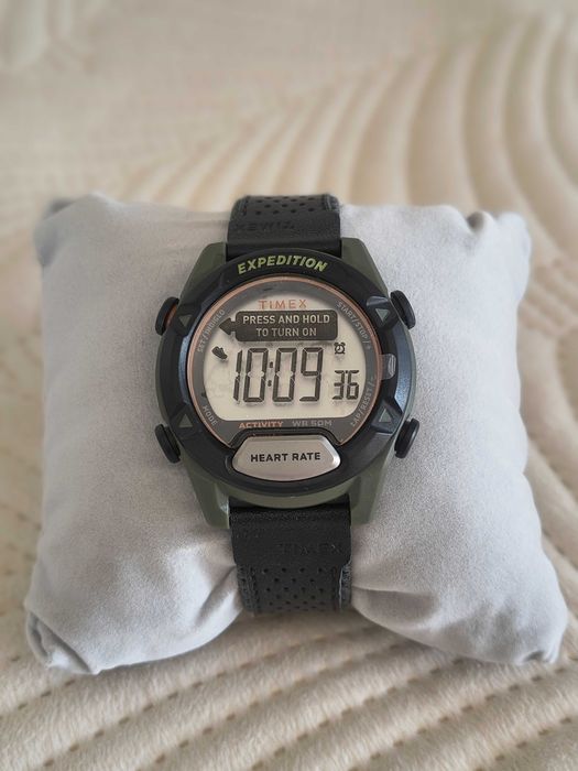 Timex Expedition Rugged - Męski zegarek cyfrowy, nowy, nieużywany.