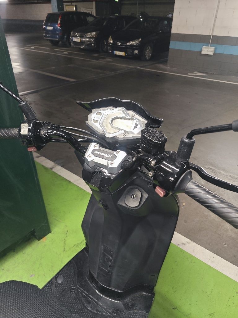 Sym crox 50cc 2018 4 tempos muito bom estado (19.313km+)