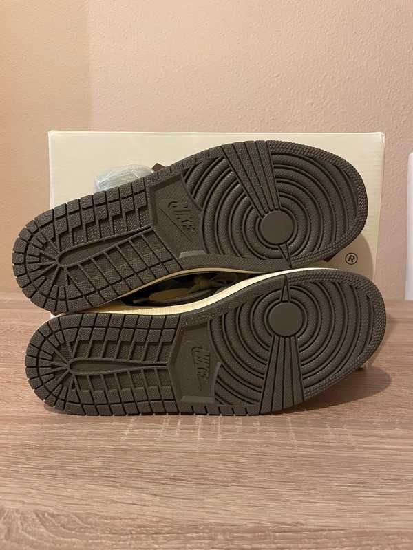 Jordan 1 Retro Low OG SP Travis Scott Reverse Mocha R.41