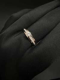 Золота каблучка з діамантом / Золотое кольцо с бриллиантом