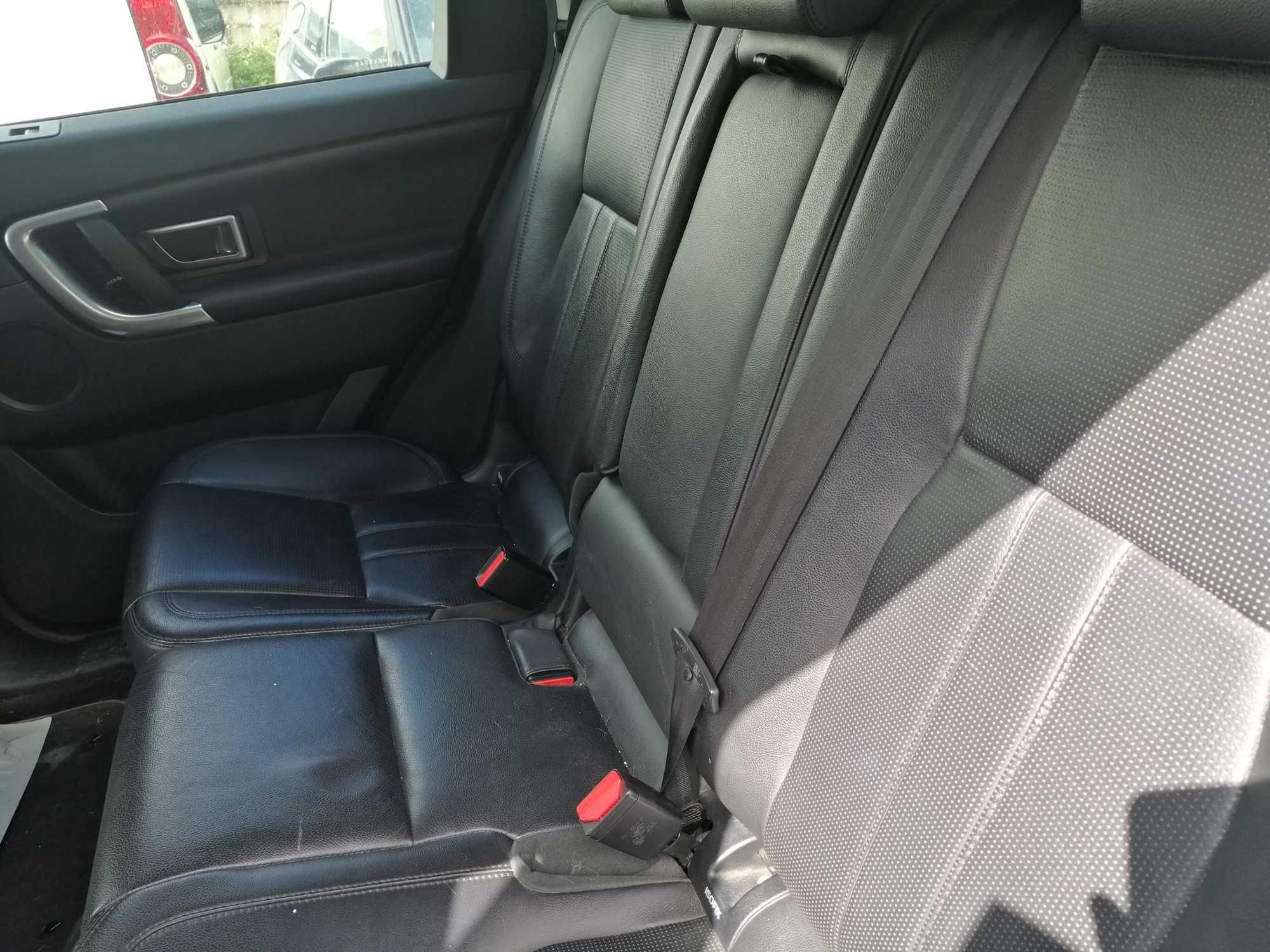 interior en pele land rover discovery sport