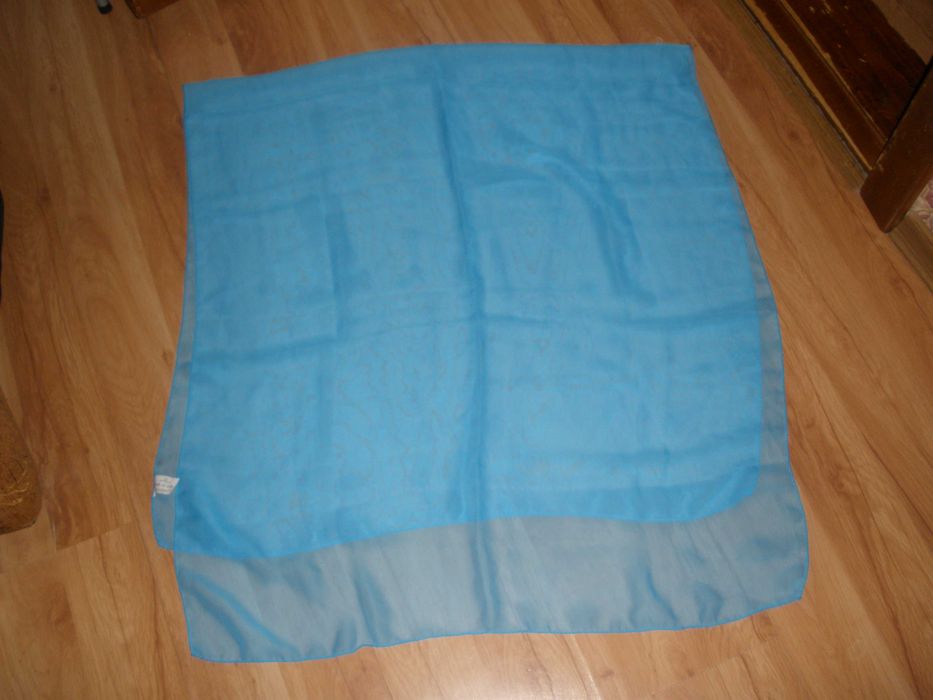 большая шарф-шаль новая  нарядная Турция