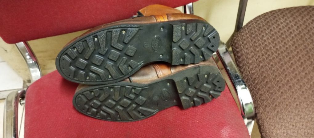 buty wojskowe opinacze trzewiki ochronne wojsk kolejowych LWP z 1967 r