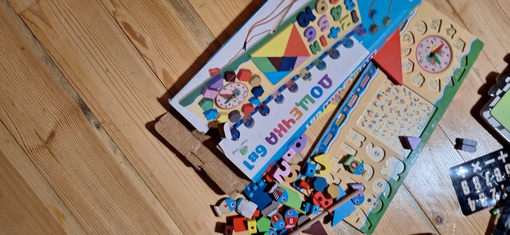 Розвивашки для малюка, сортери, мозаїка..якісне