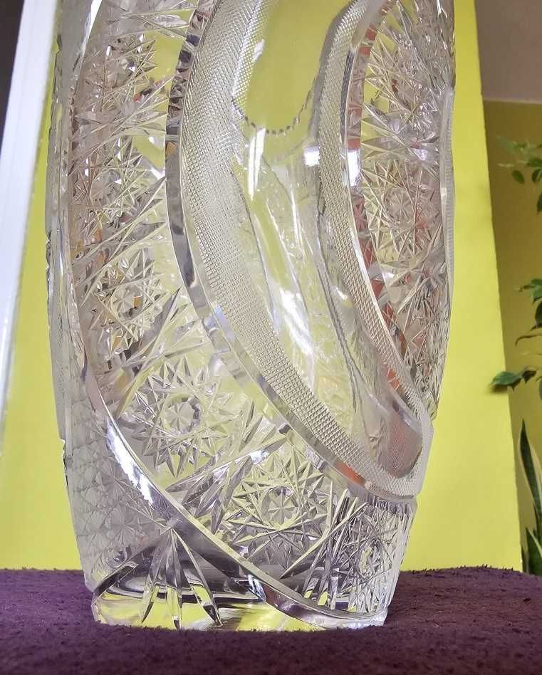 Piękny masywny wazon kryształ z PRL
