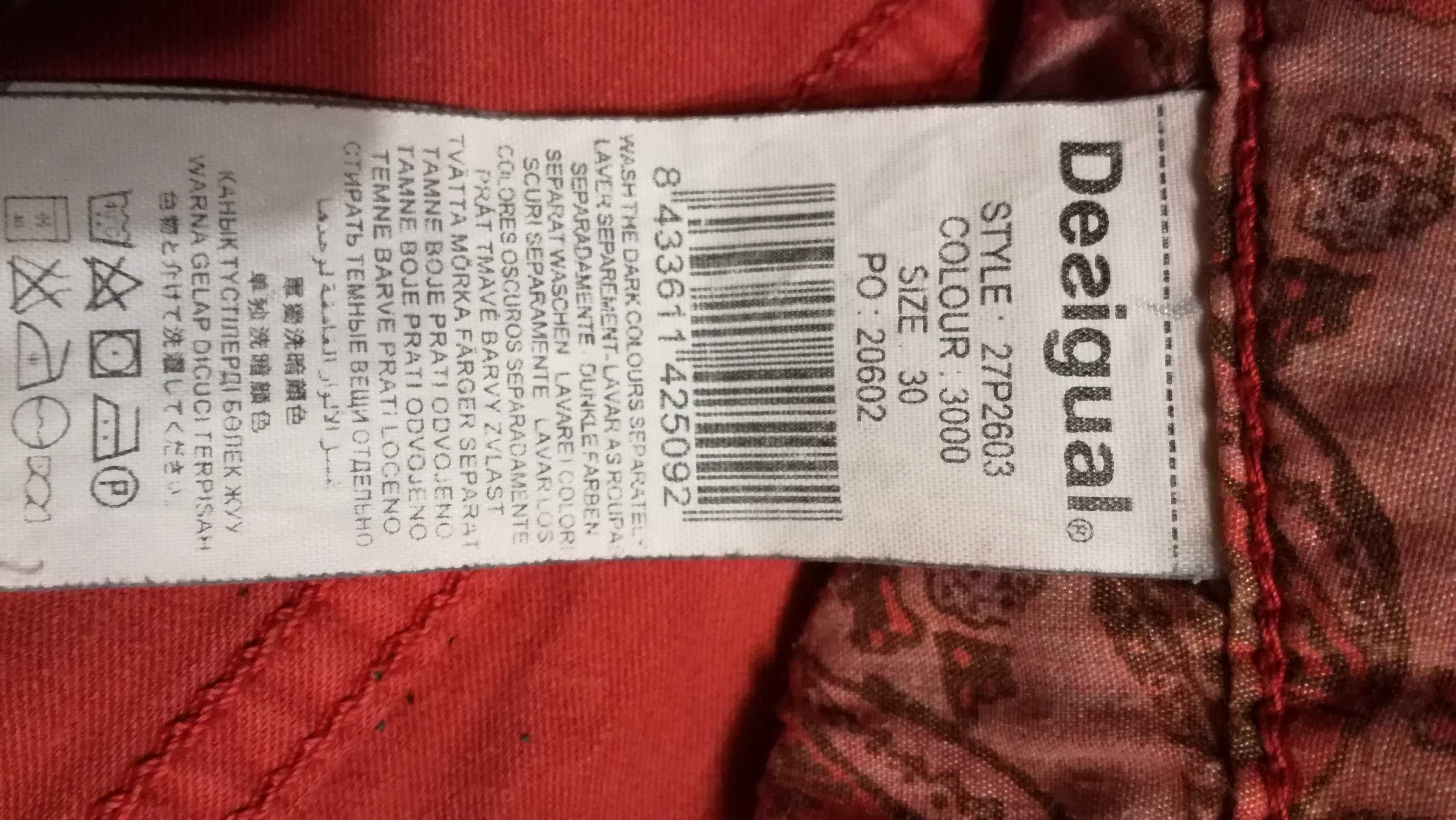 Spodnie jeansowe DESIGUAL r.30 stan bardzo dobry