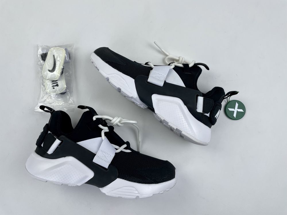 Кросівки nike air huarache city low