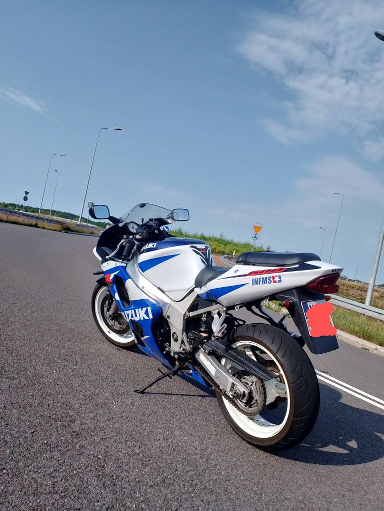 Suzuki GSX-R600 K1