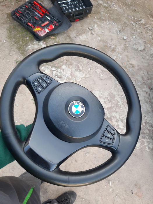 Руль BMW X5 E53 рестайлинг