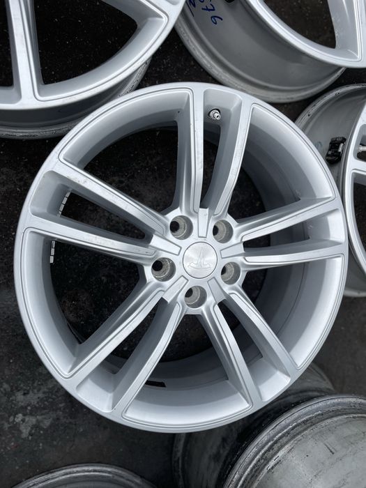 5/120R19 TESLA Model S диски