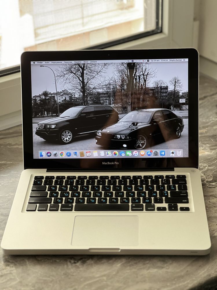 Продам MacBook Pro