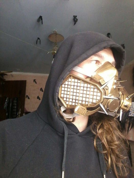 распиратор з шипами кіберпанк стімпанк