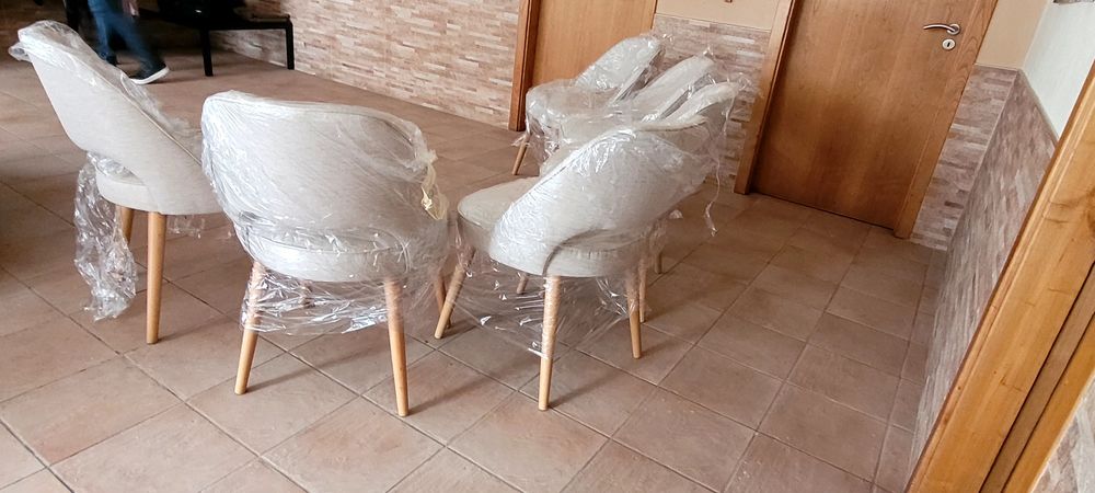 Cadeiras sala de jantar novas