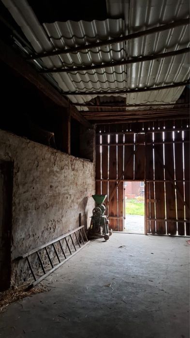 Dom na sprzedaż bezposrednio od wlasciciela /calosc 3100 m2