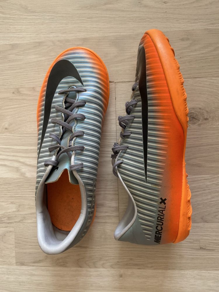 Сороканіжки футзалки бампи копочки 38р24см Nike Mercurial OriginajНайк
