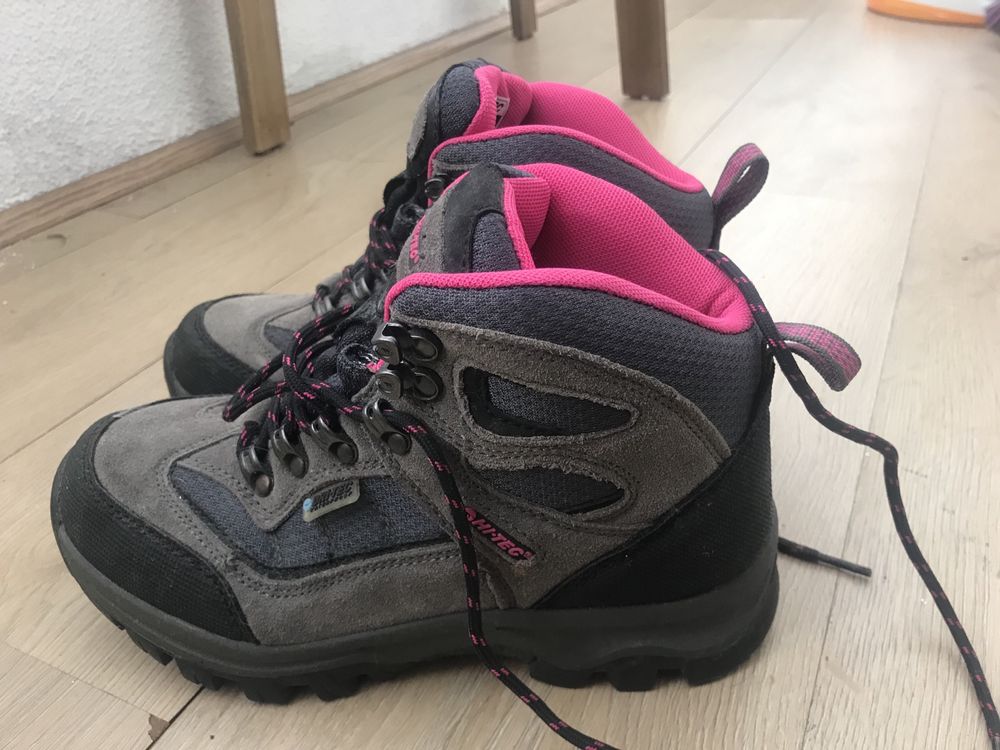 Vendo botas usadas 3x Hi Tec - Tam. 38