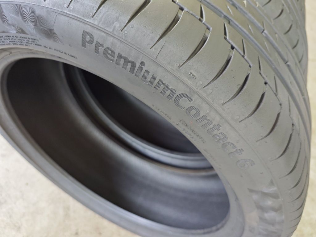 225/45/19 Continental