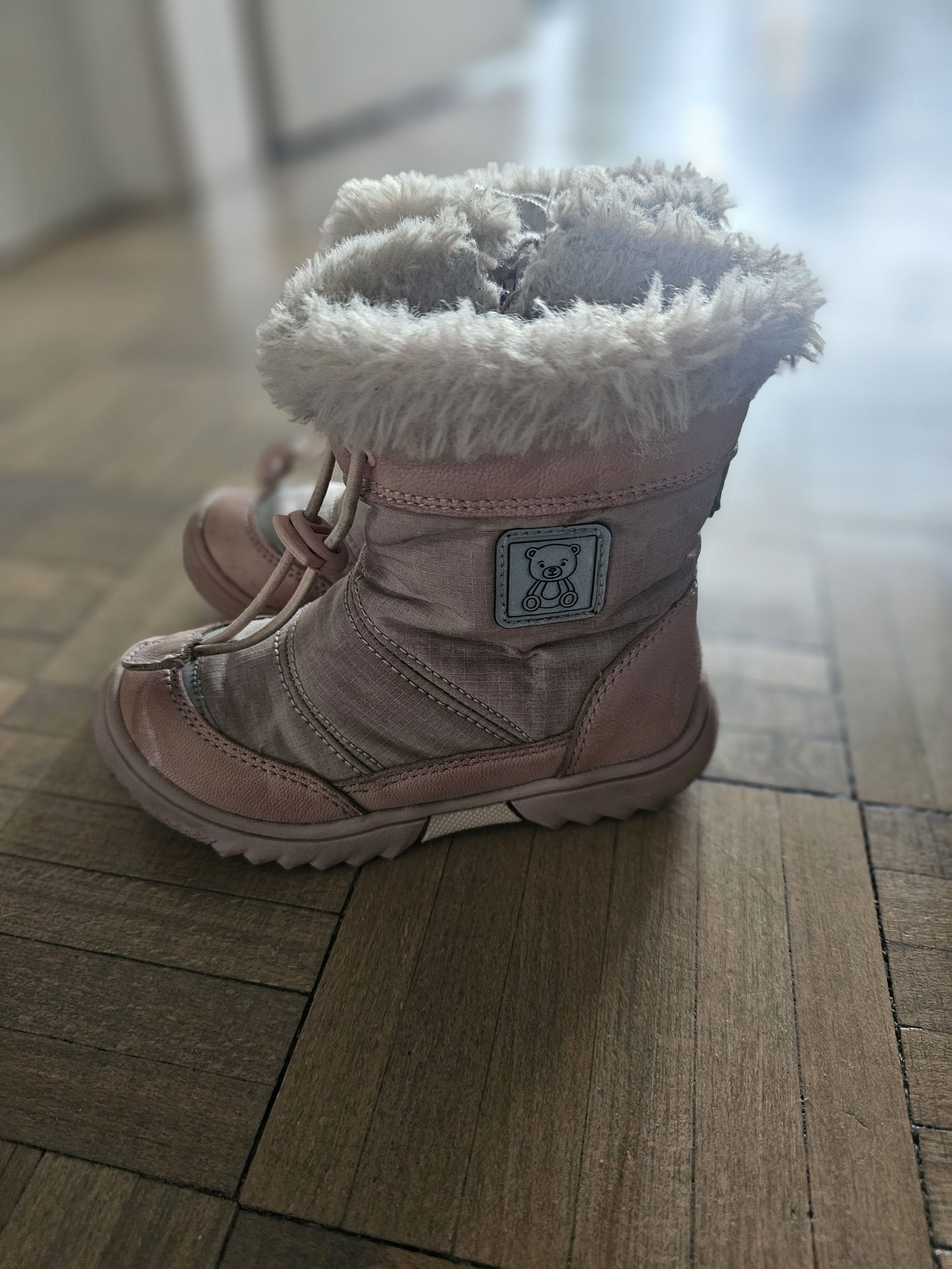 Zimowe buty Lasocki Kids kozaczki 24r