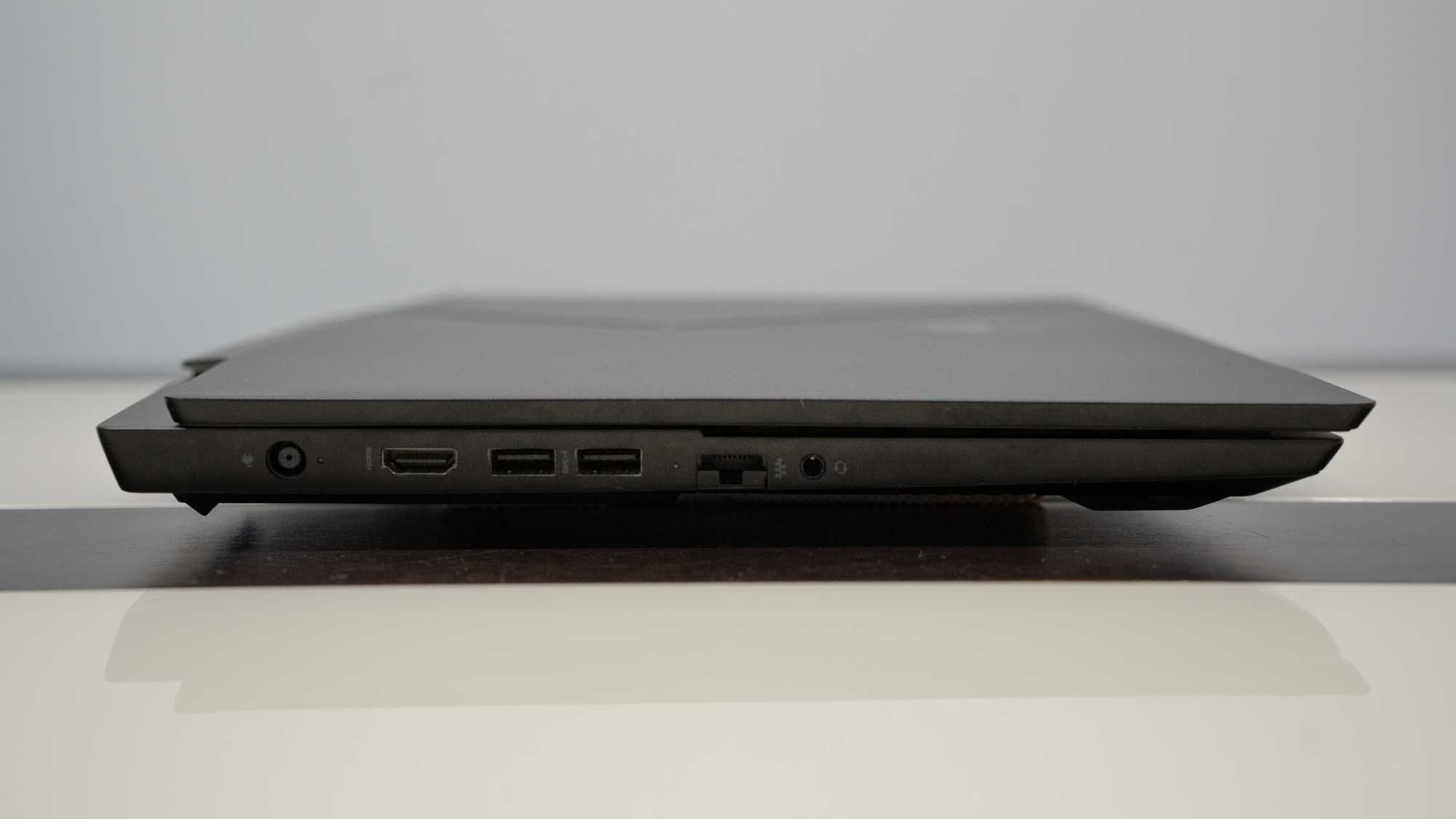 HP OMEN X2S  i9-9880H dla grafika 2 ekrany