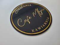 Tablica z plexi logo szyld do Salonu Biura Reklama