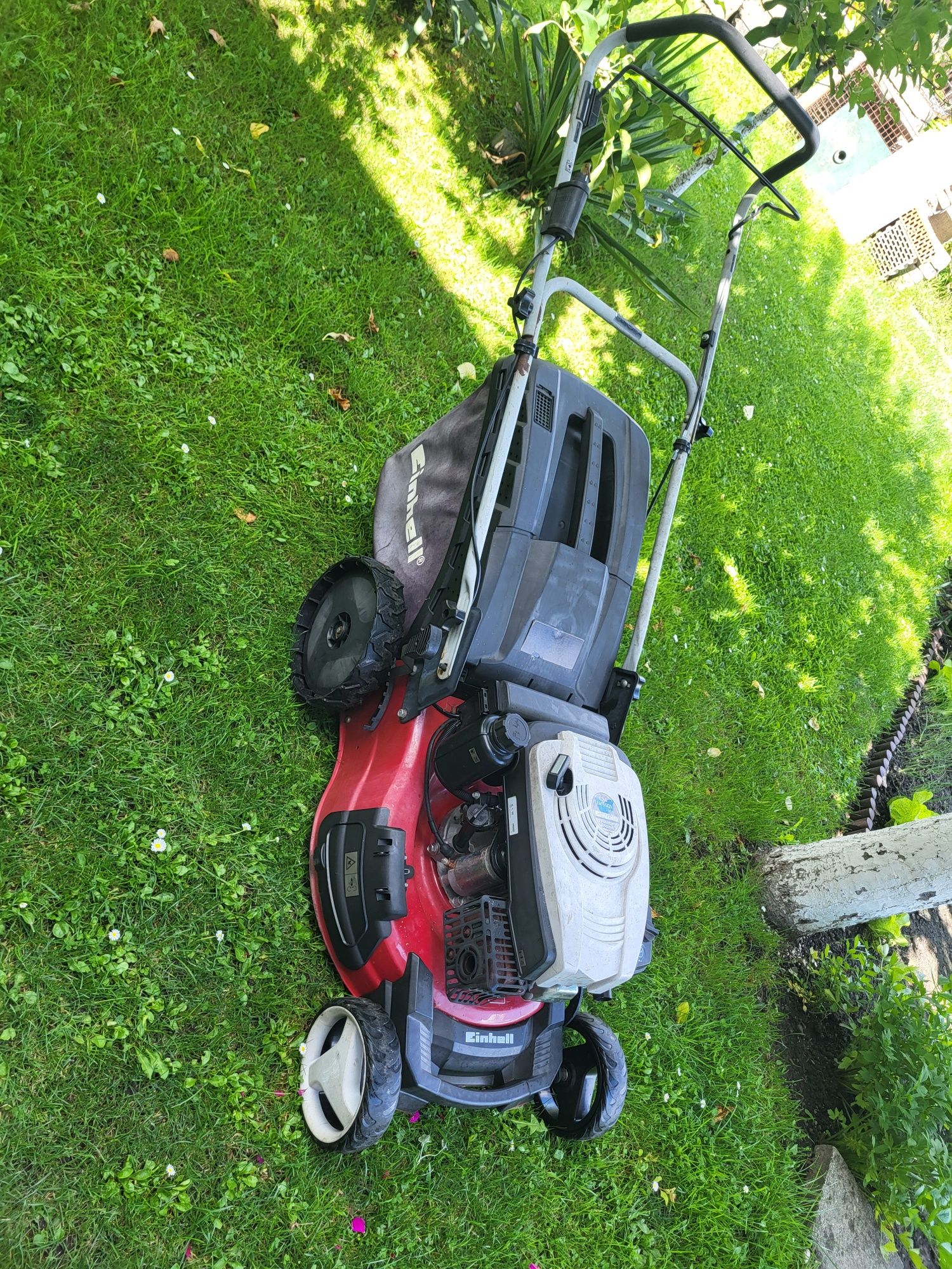 Kosiarka spalinowa EINHELL z koszem