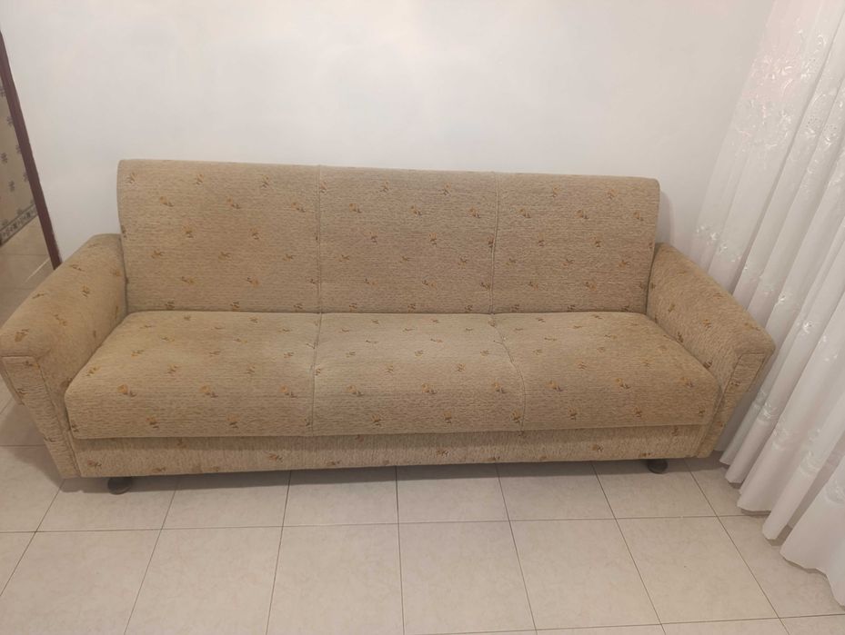 Sofá 3 lugares c/cama