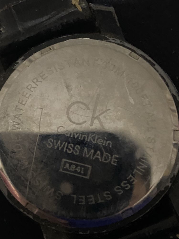 Продам часи Calvin klein