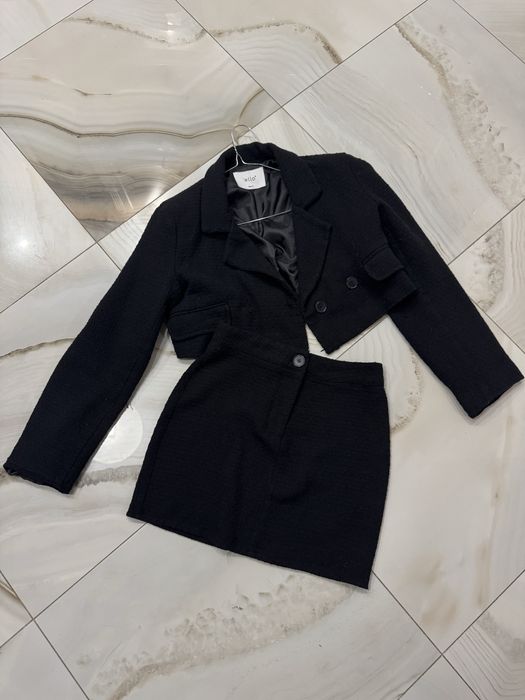 Продам спідницю та піджак розмір S