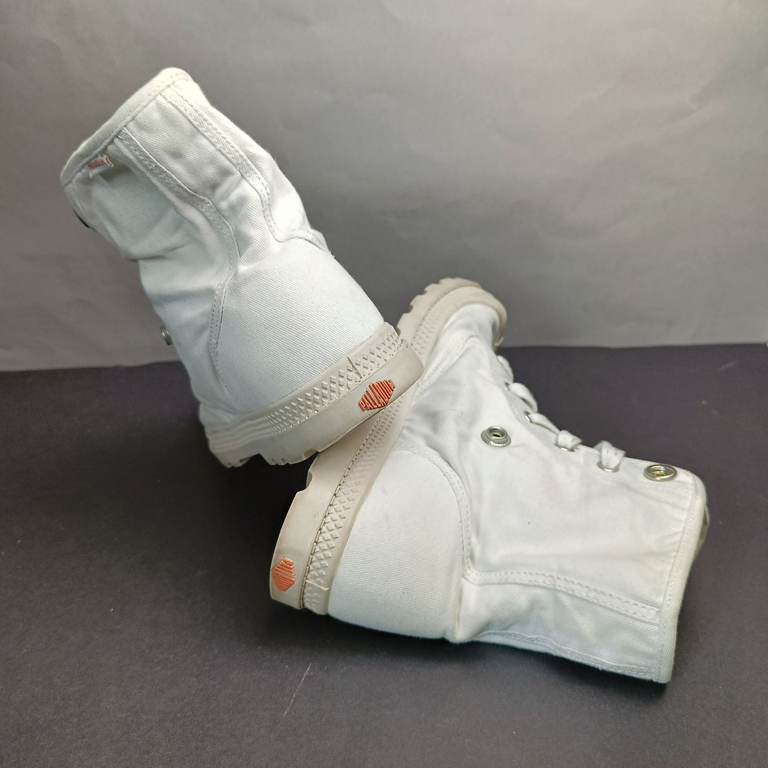 Palladium  Baggy sportowe trapery damskie r. 39 świetne!