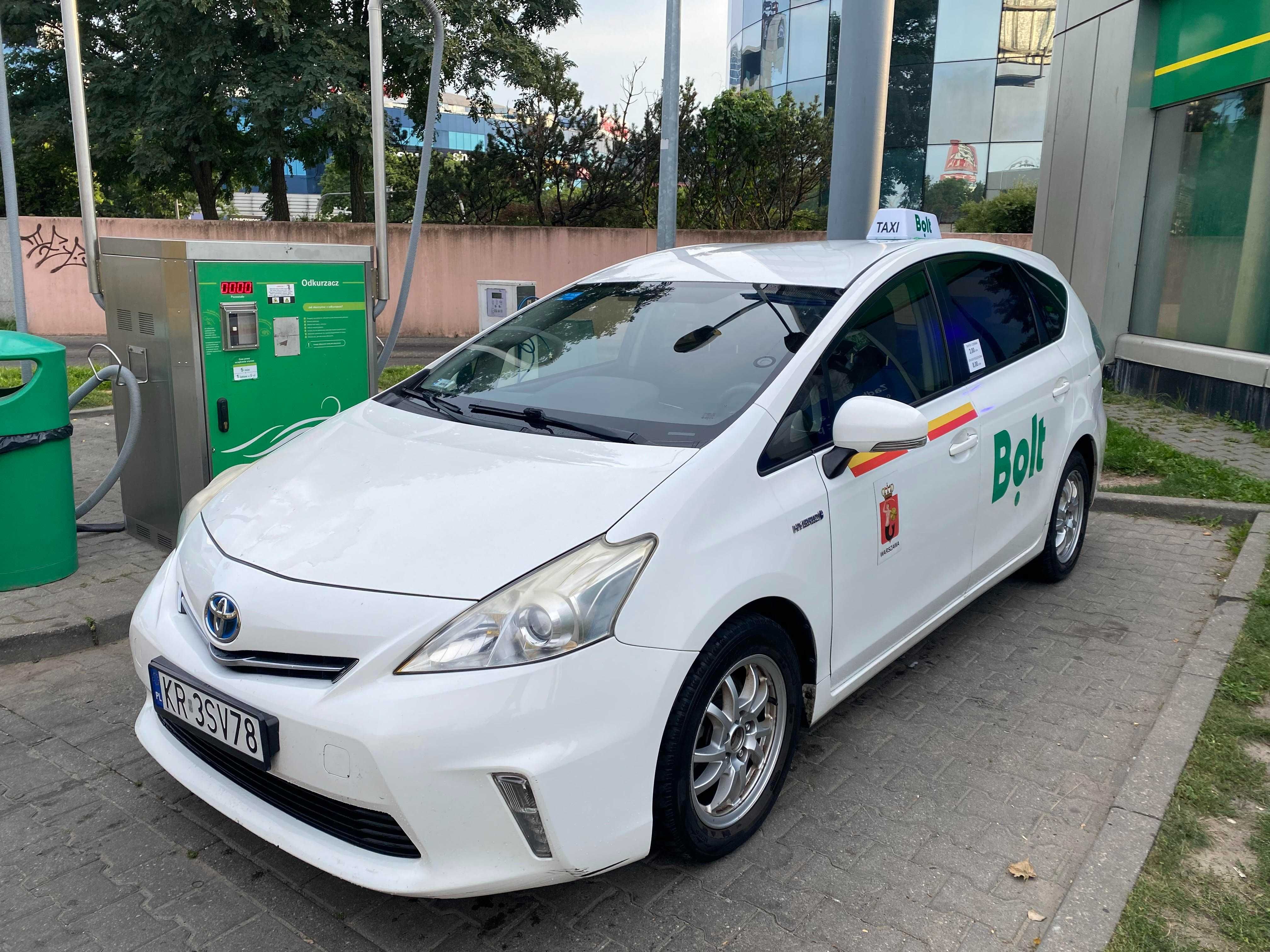 TOYOTA PRIUS PLUS - 7-seater - Taxi meter - Warsaw