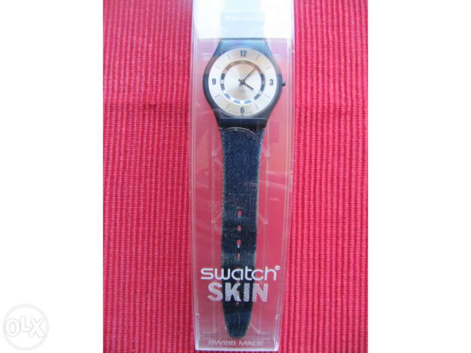 Vendo relógio Swatch Obscuritade modelo sfn106