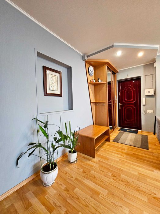 Продаж 3к квартири в цегляному будинку, Тихий Центр