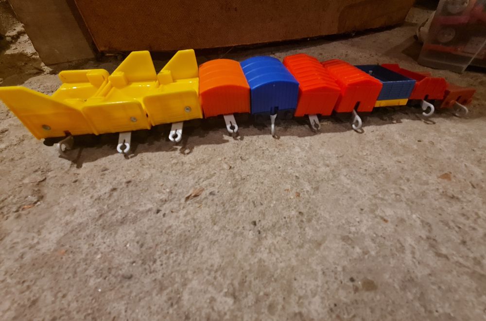 Zestaw wagoników do lokomotyw Tomek I Przyjaciele