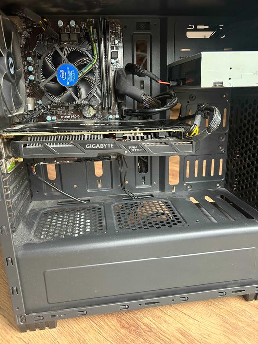 Komputer PC / GTX 1060 6GB / Intel i5-6402P 2.80GHz 6MB
