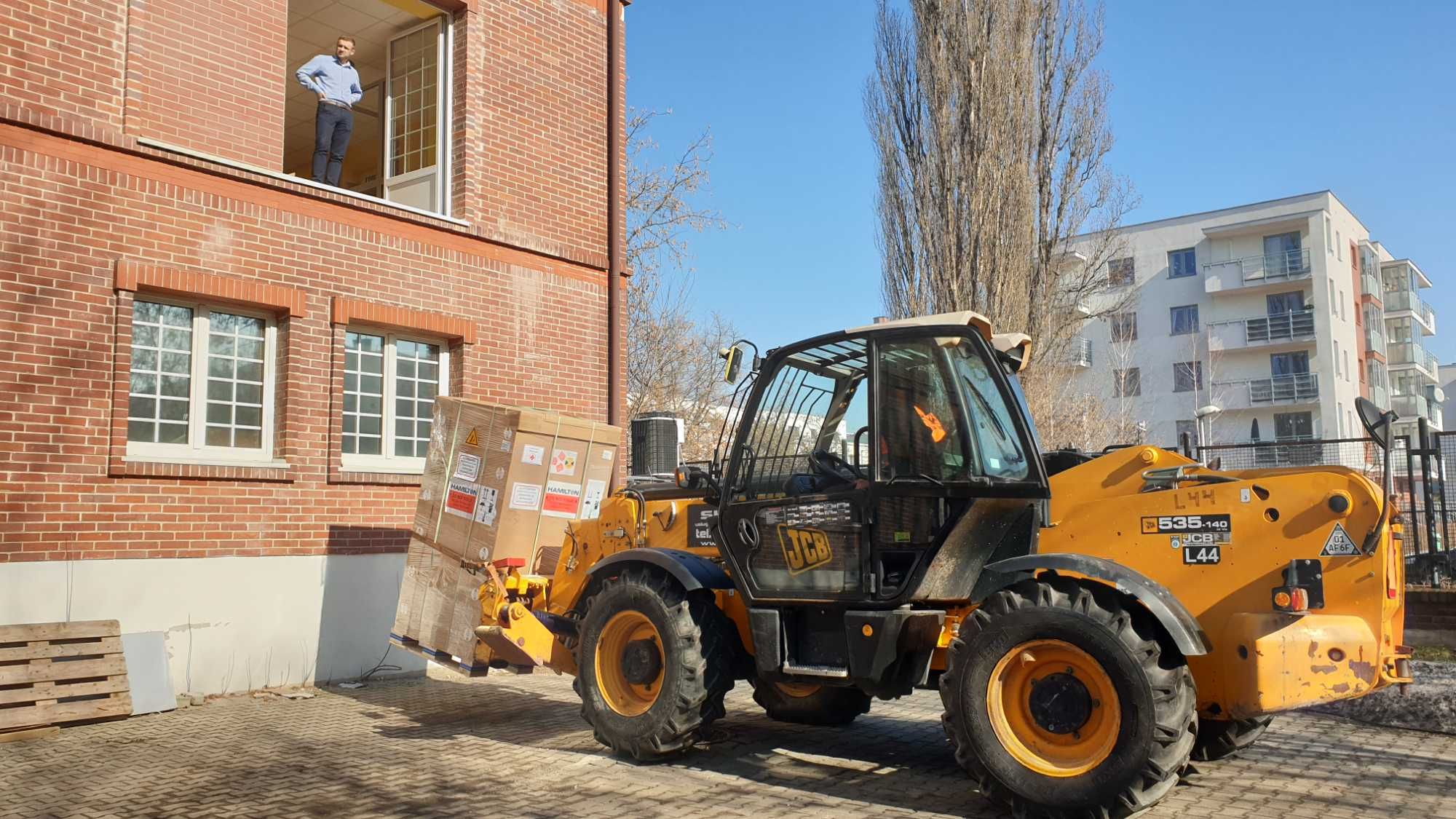 Ładowarka teleskopowa  Magni JCB Manitou od 6m do 30m wynajem usługa