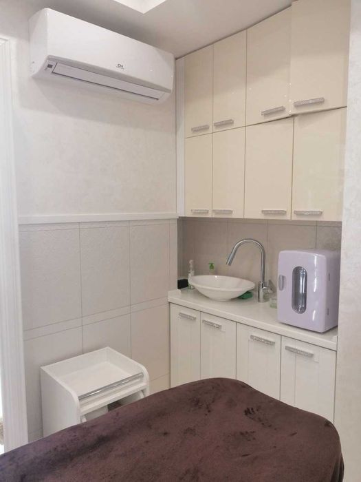 Продаж салону краси 54,1м2 з орендарями. ЖК "Буча Квартал". ID:313