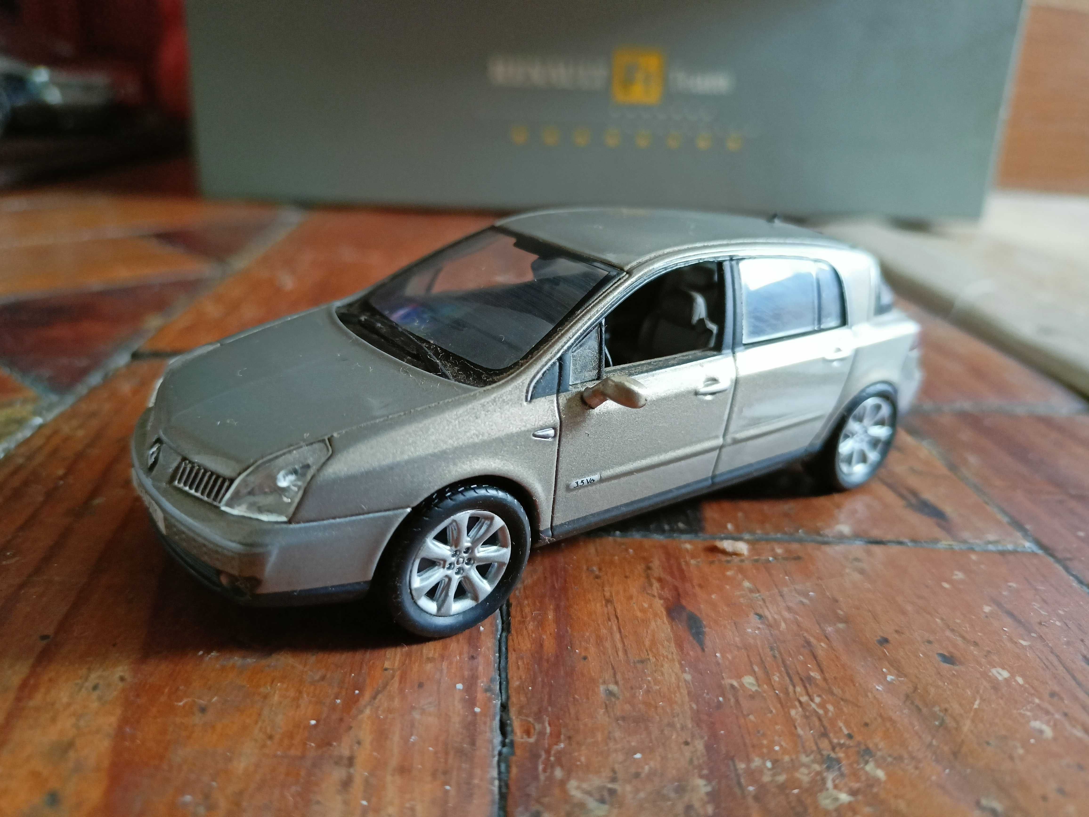 Renault VelSatis V6 1:43